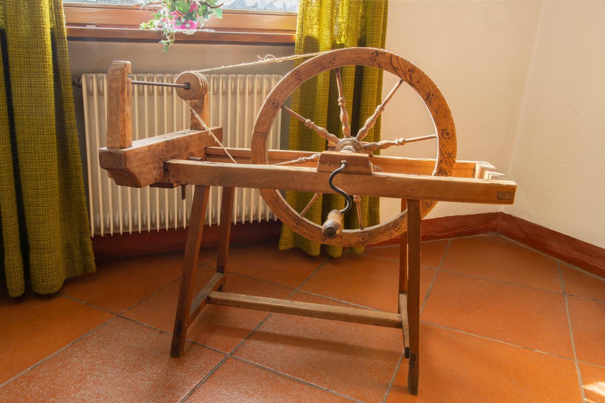 Gasthof Goldenes Lamm Vahrn Екстер'єр фото
